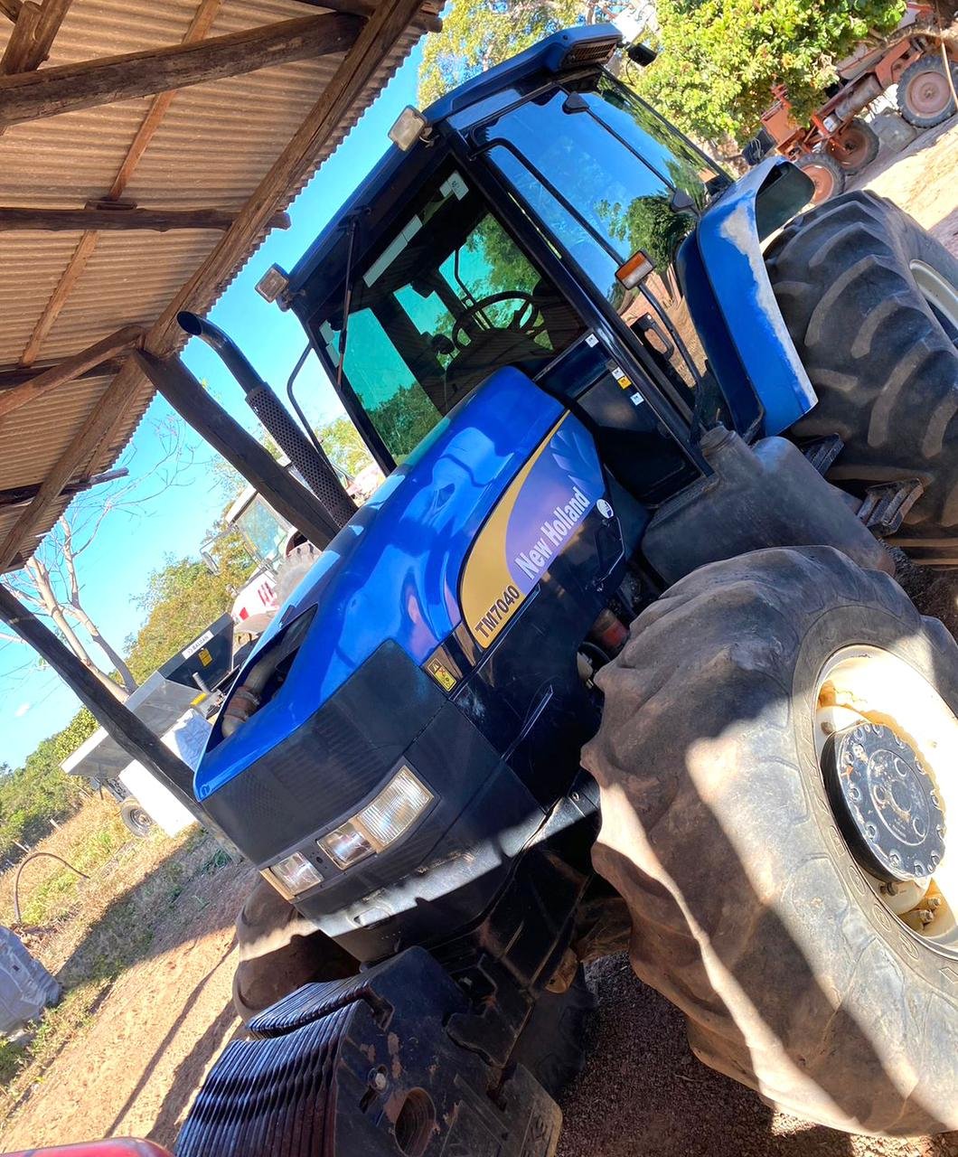 Trator New Holland, TM 7040, Ano 2010