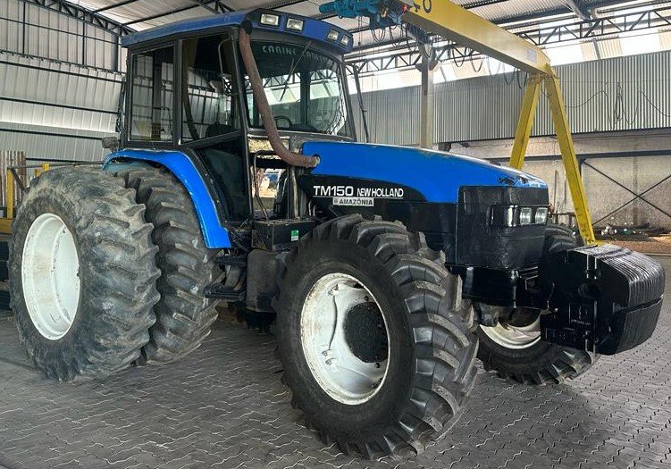 Trator New Holland, TM 150, Ano 2004